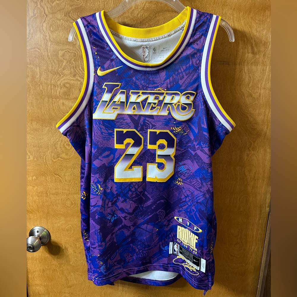 Nike LeBron James Mens Large Purple #23 LA Lakers Basketball Jersey